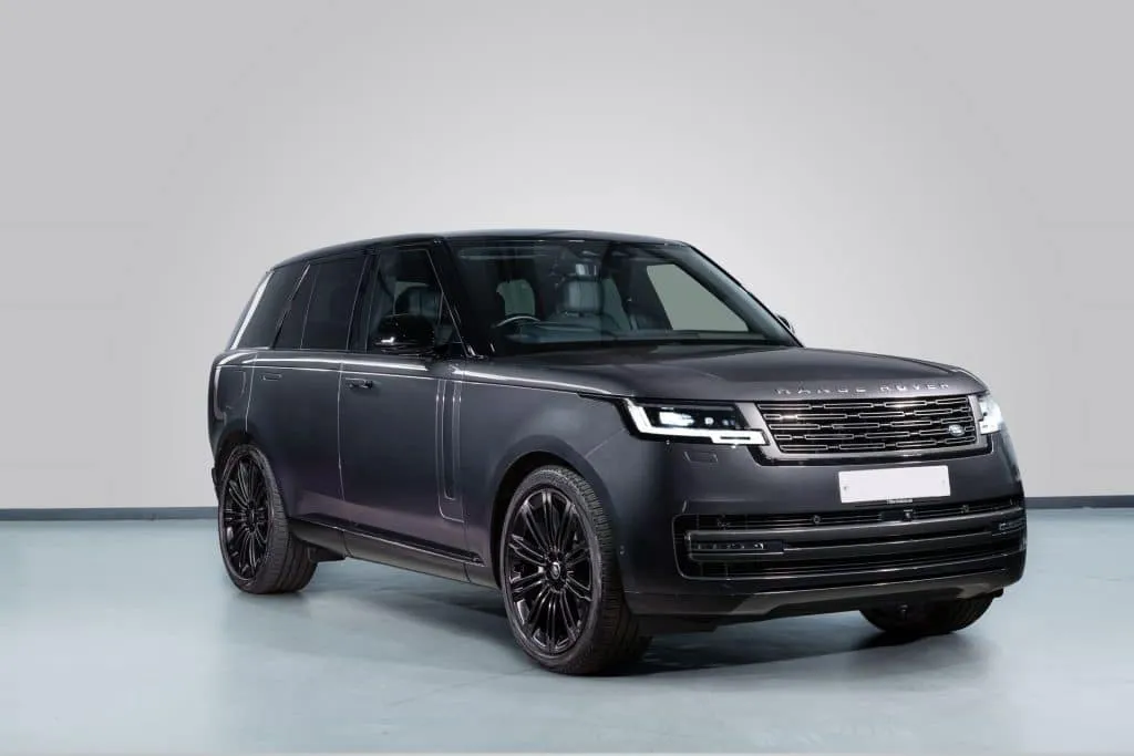 Range Rover collection for long-term car hire in Bedford