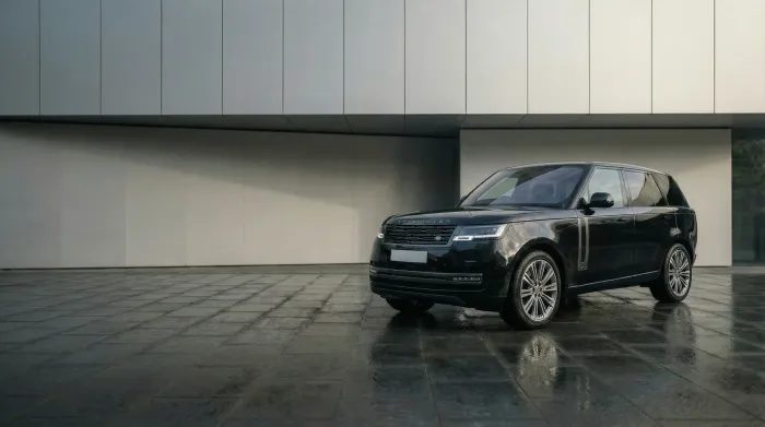 Range Rover Autobiography for long-term car hire in Bristol